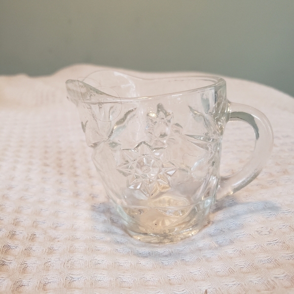 VINTAGE ANCHOR HOCKING COFFEE CREAMER AND SALT SHAKER - Picture 2 of 9